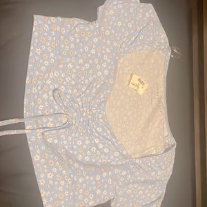 Light blue flowered cloth crop top from Aeropostale.